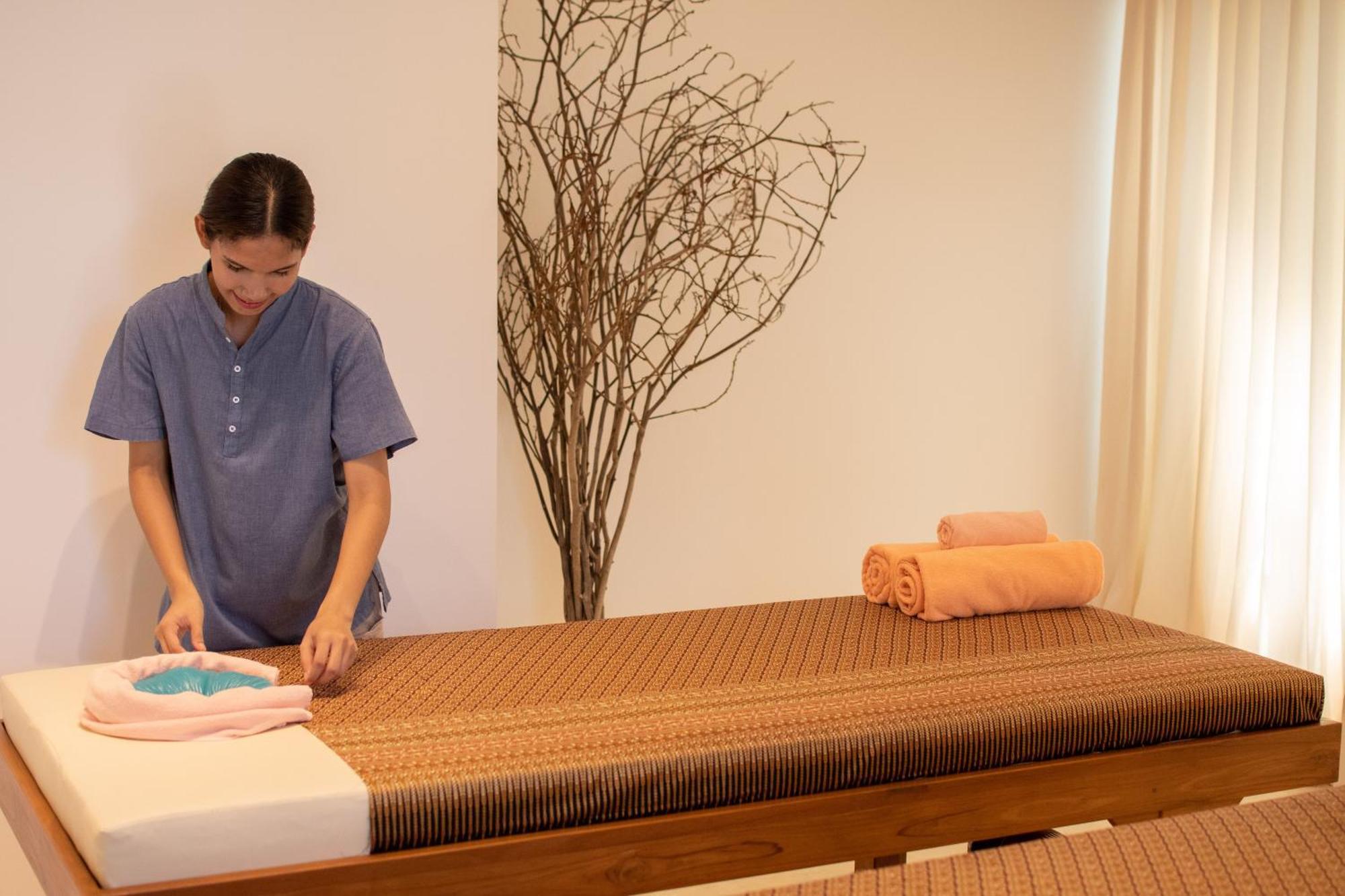 Ampersand Resort Bophut Bagian luar foto
